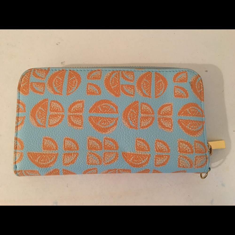 Blue wallet with Oranges